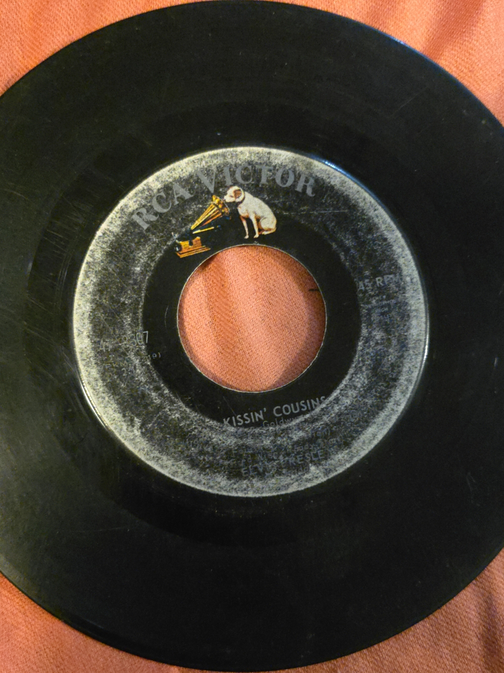 4/$25 Deal! Vintage Elvis Kissin Cousins RCA Victor Vinyl 45